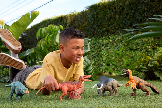 Jurassic World Rebirth Wild Roar Ankylosaurus Dinosaur Toy, Tail Attack Motion & Sound