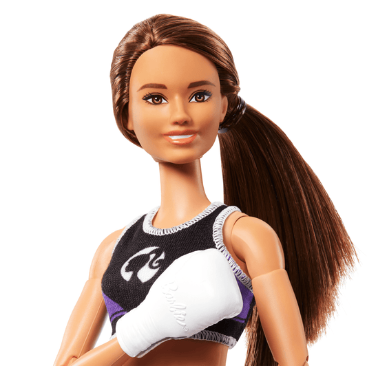 Barbie Ultra Flexible Poupée et Accessoires Boxeuse, Brunette