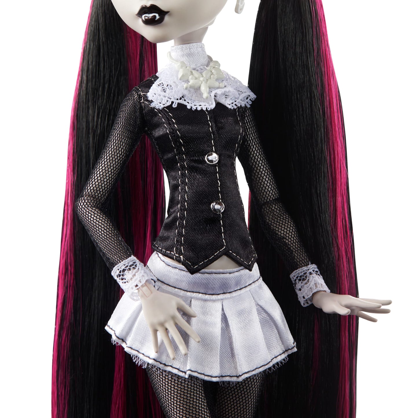 Monster High Reel Drama Draculaura Collector Doll in Black And White, Reproduction With Poster
