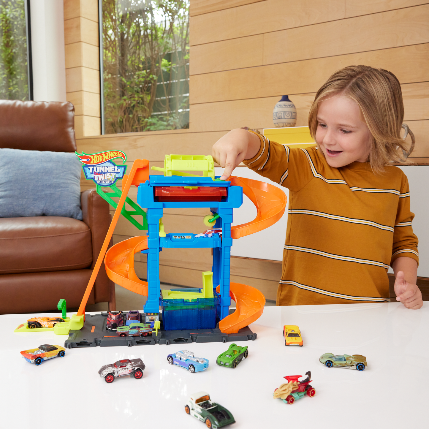 Hot Wheels  Ville  Color Shifters  Lave-Auto Tunnel Pivotant