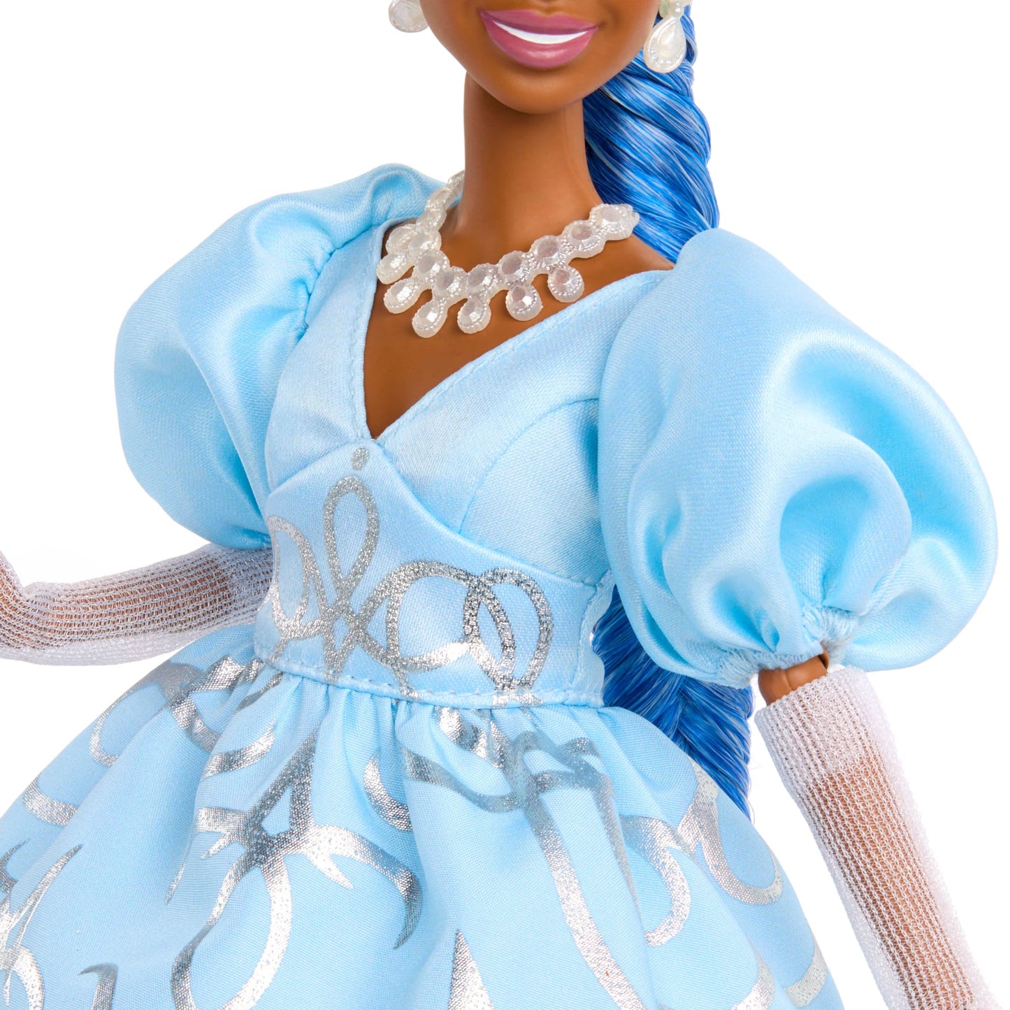 Disney Descendants: The Rise Of Red  Queen Cinderella Fashion Doll With Movie-inspired Royal Gown & Accessories
