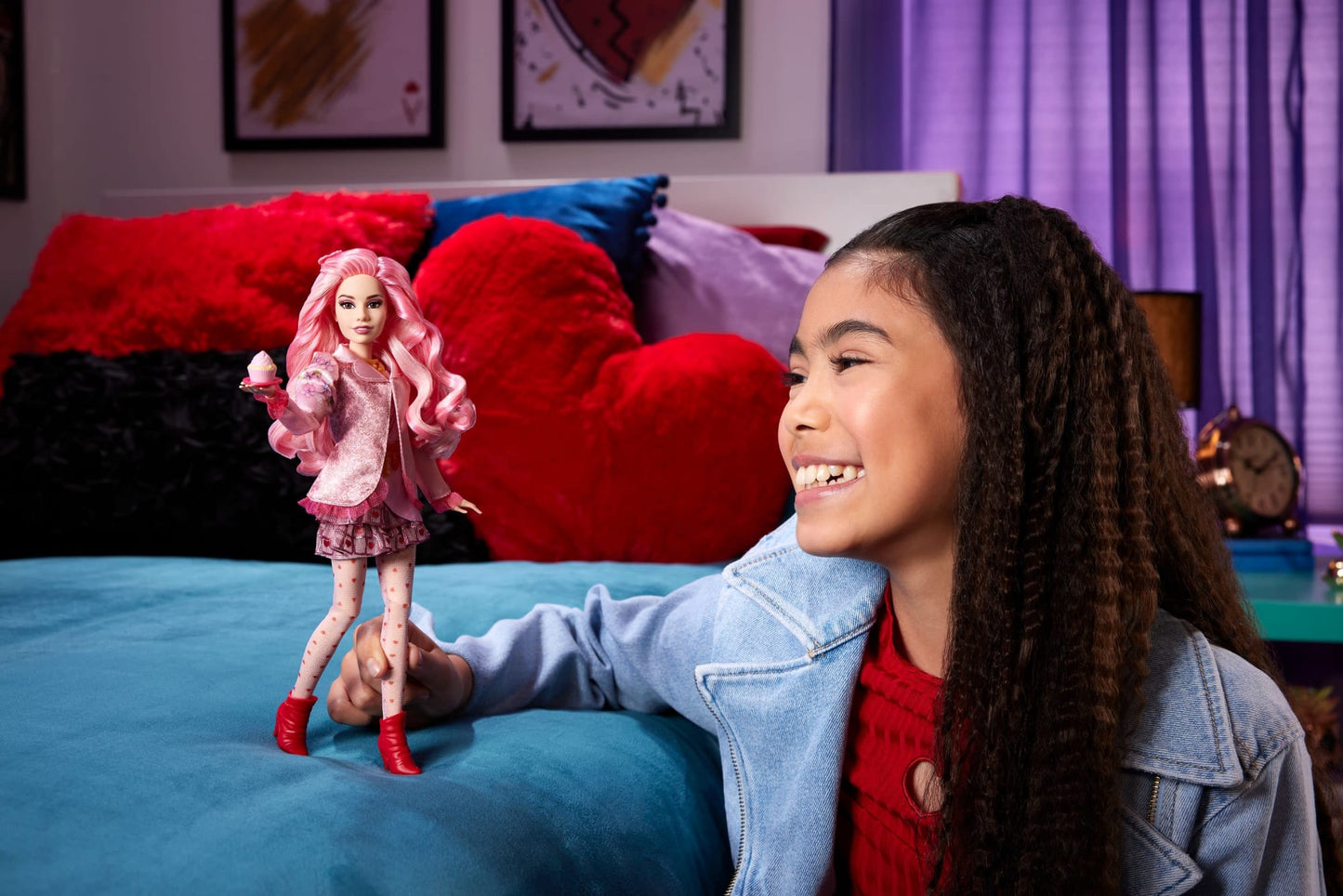 Disney Descendants: The Rise Of Red Fashion Doll & Accessory - Bridget, Young Queen Of Hearts