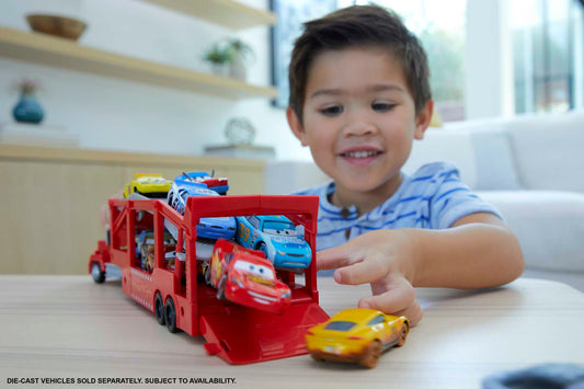 Disney/Pixar  Les Bagnoles  Camion Mack, Rampe, 33Cm, Pour 12Véh.