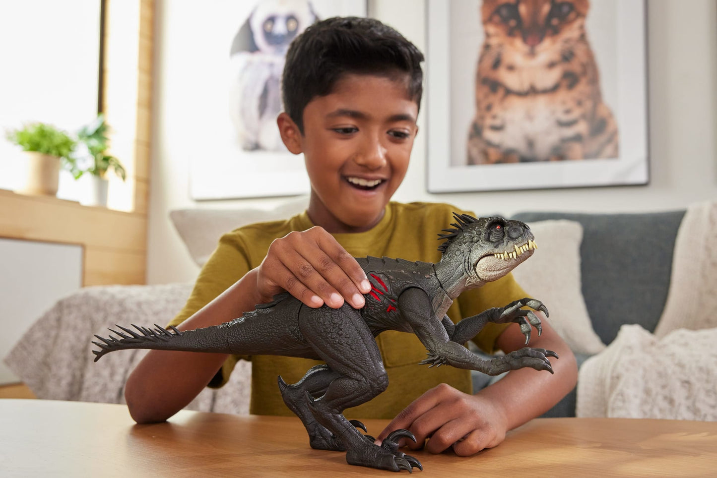 Jurassic World Dinosaurio de Juguete Daño Supremo Scorpius Rex