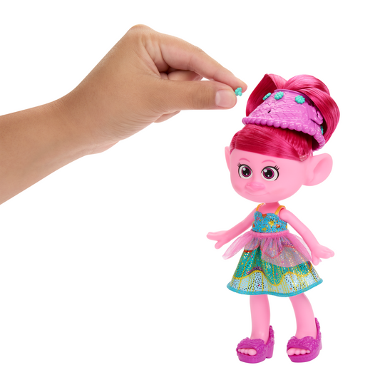 Dreamworks Trolls Fun Fair Surprise Style Surpize Queen Poppy Fashion Doll & 20+ Accessories