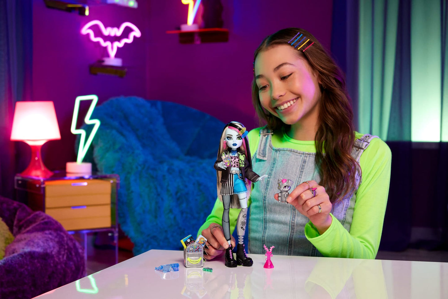 Monster High Boneca Frankie Novo Visual