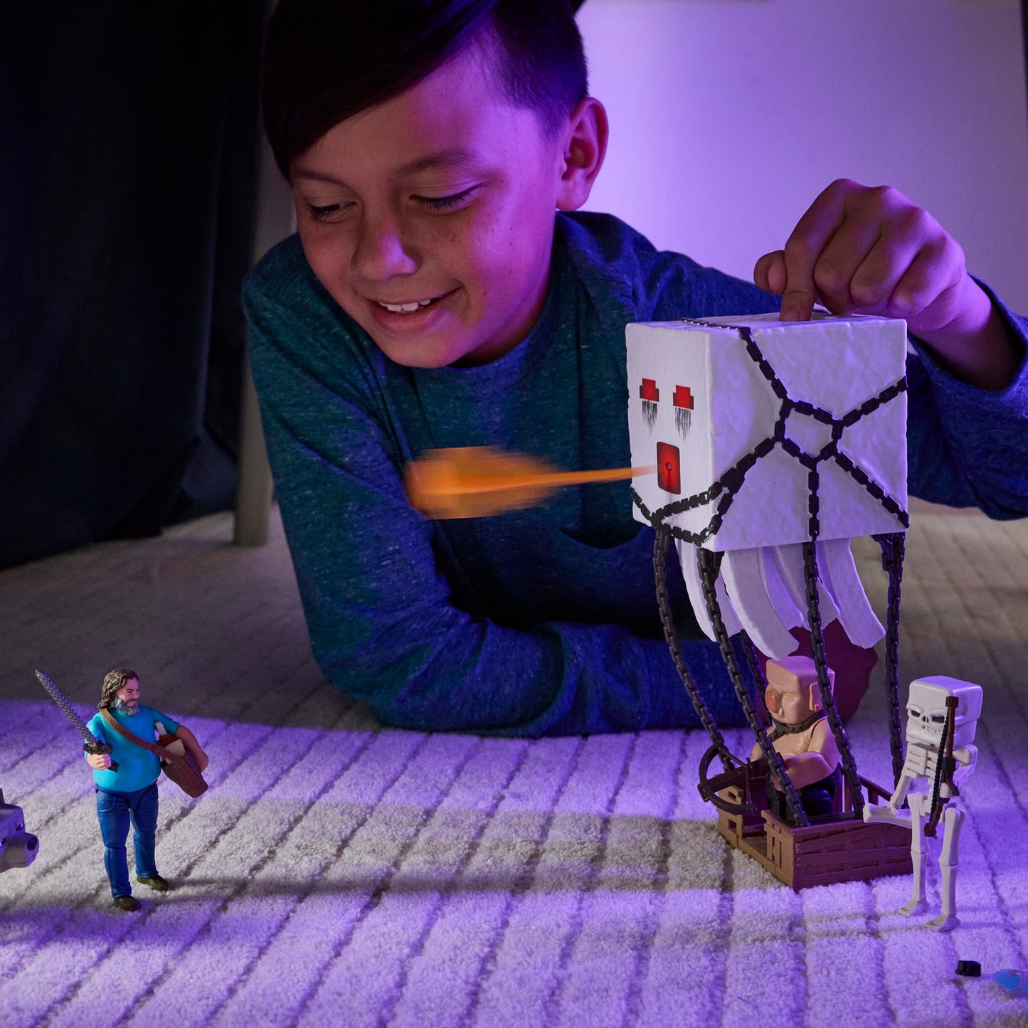 Minecraft – Coffret Figurines Artic. – Ghast Attaque de Boules de Feu