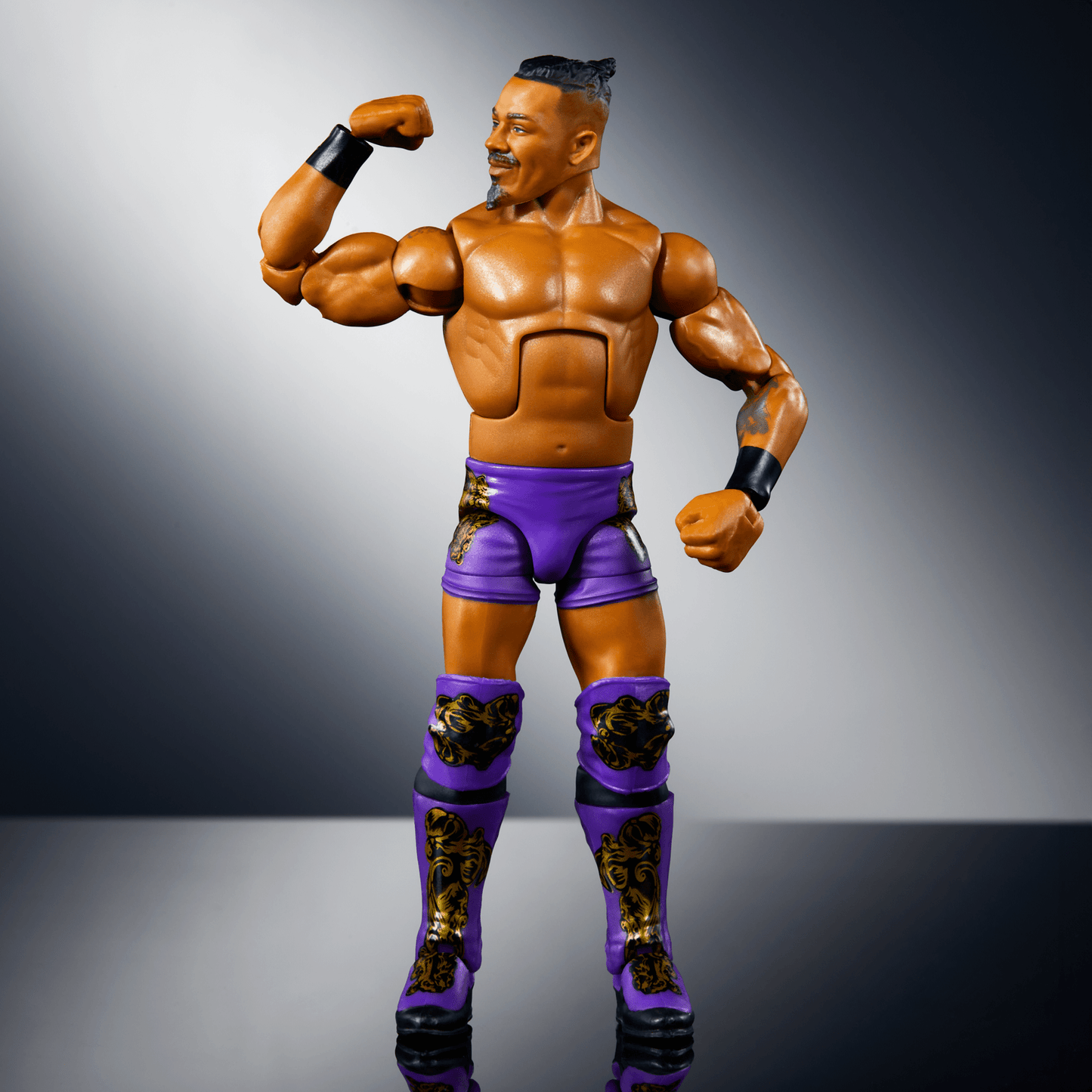 Wwe  Collection Elite  Figurine Articulée  15,24Cm  Carmelo Hayes