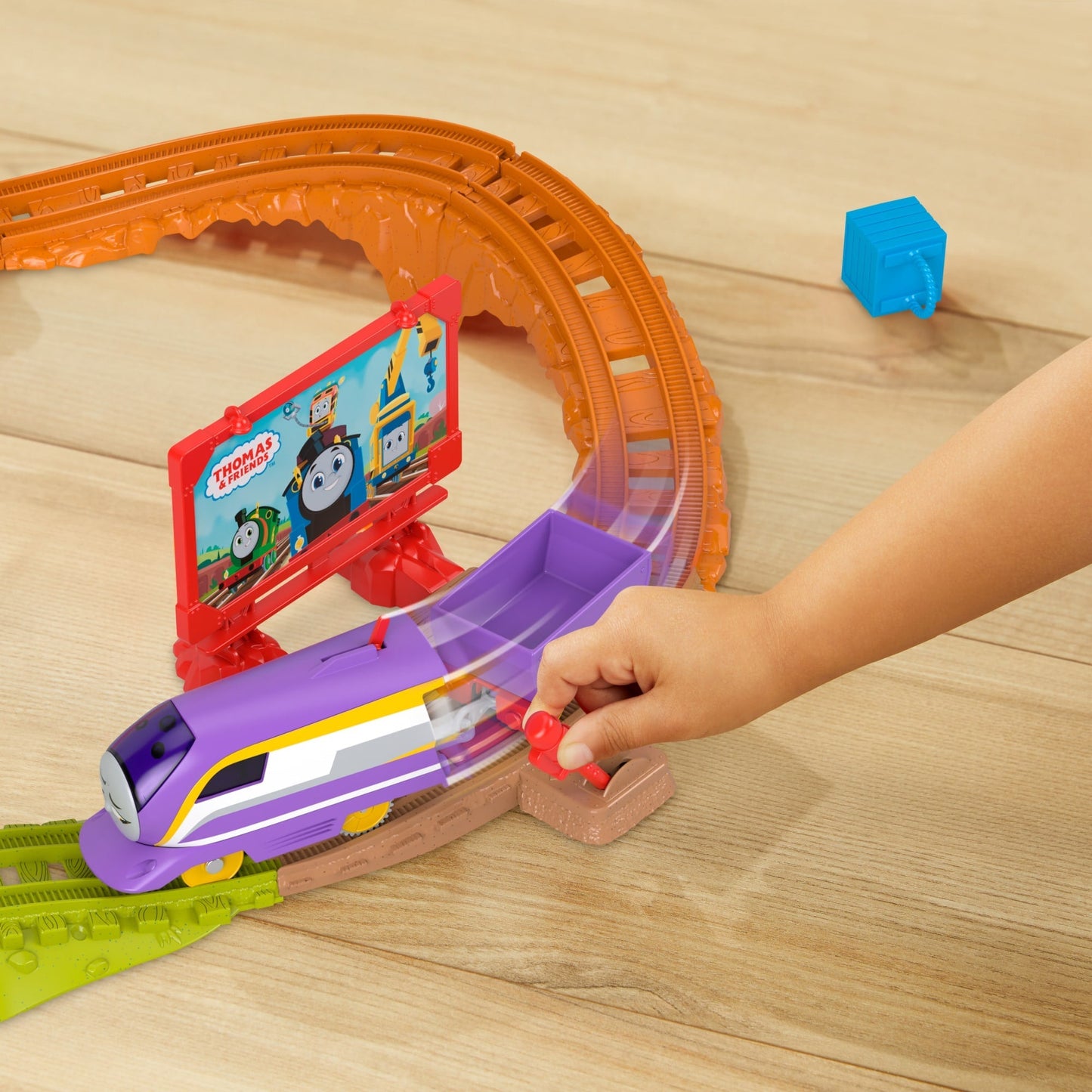 Thomas et ses Amis  Coffret Train et Piste  Kana Tours de Piste