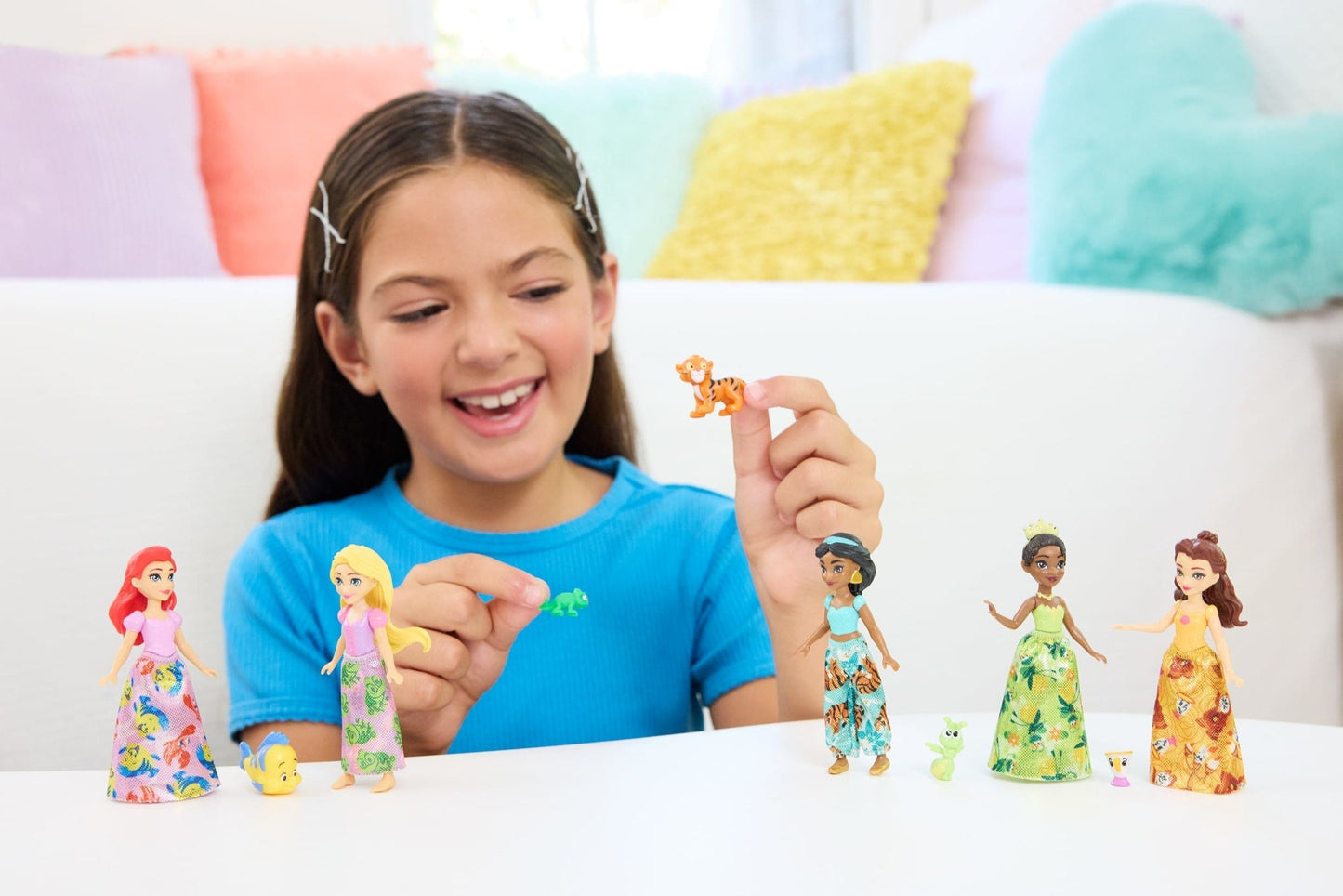 Princesses Disney  Coffret  5Poupées et 5Fig.  Princesses et Amis